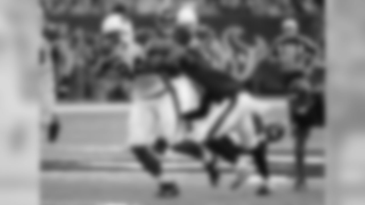 84 TE Jermaine Gresham