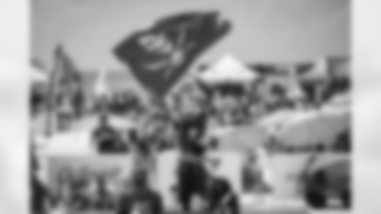 CLEARWATER, FL - September 10, 2023 - Captain Fear during the 2023 Bucs Beach Bash Watch Party at TradeWinds Island Resorts. Photo By Doug DeFelice/Tampa Bay Buccaneers