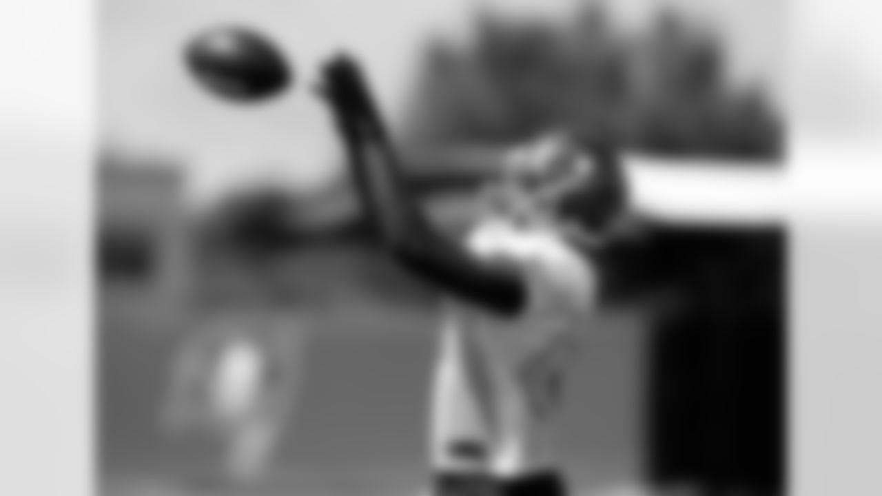 17 WR Jeremy Butler