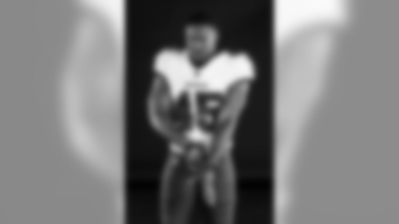 TAMPA, FL - Inside Linebacker Devin White #45 in the Buccaneers' new, white and pewter uniform combination. Photo by Tampa Bay Buccaneers