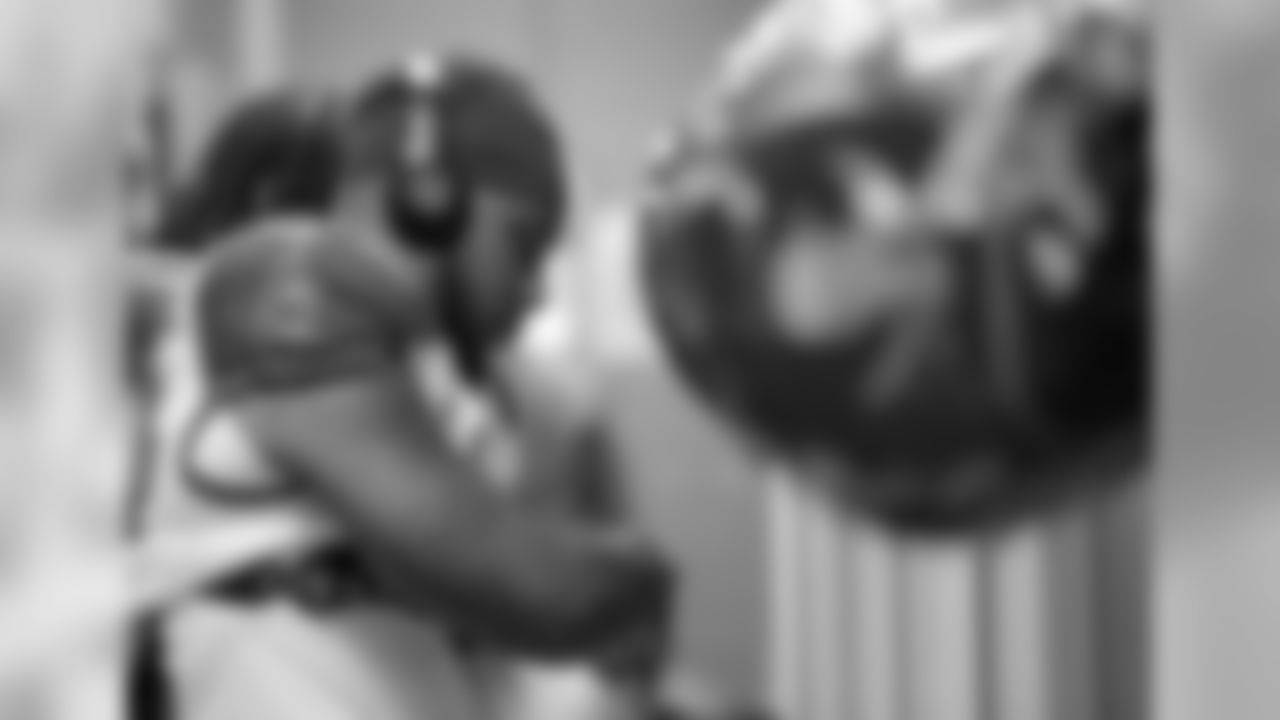LB Kwon Alexander