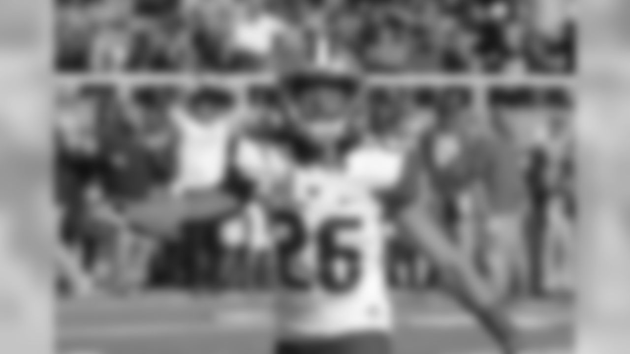 14 Sidney Jones - CB, Washington
