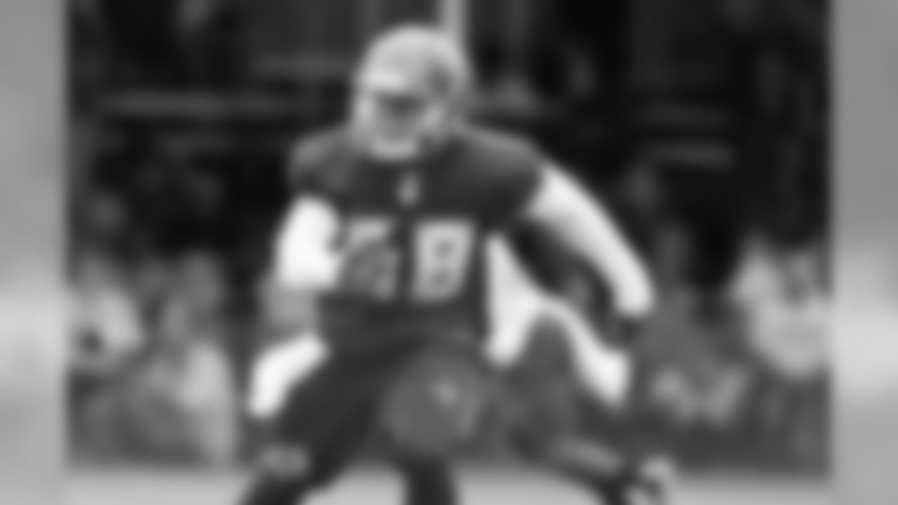 LB Kwon Alexander