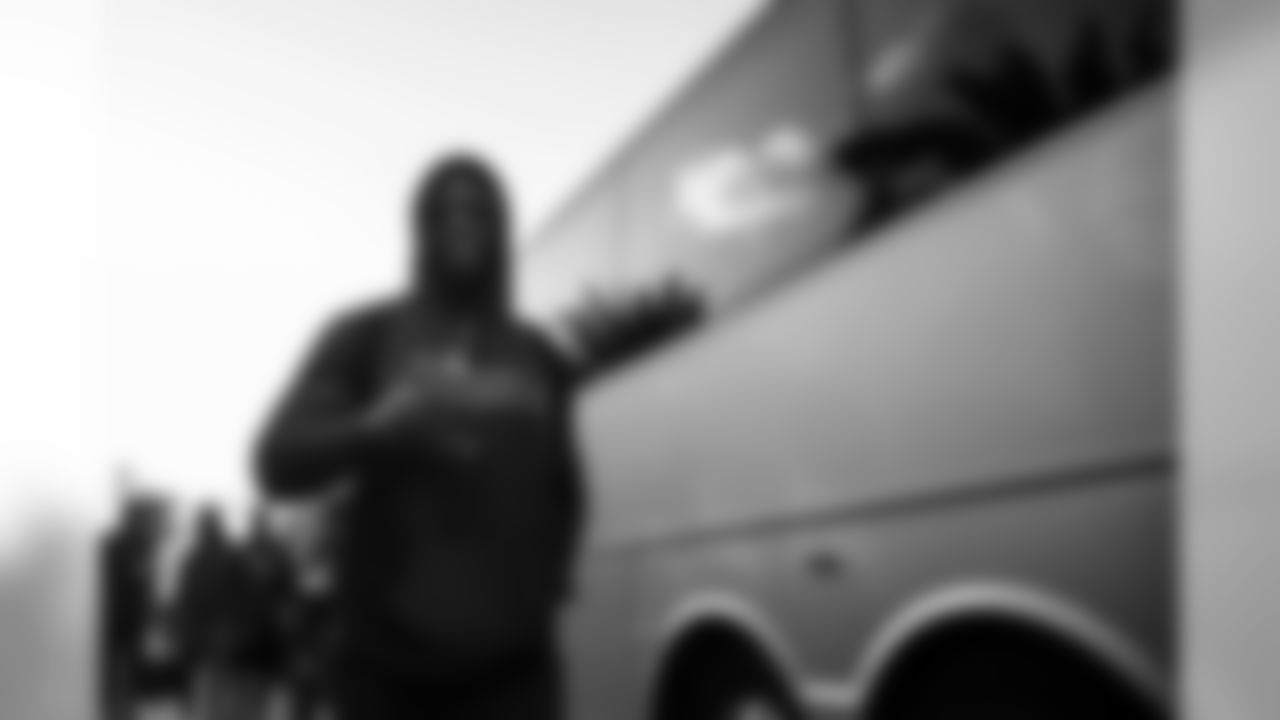 191010_TR_PlayerDeparture_079