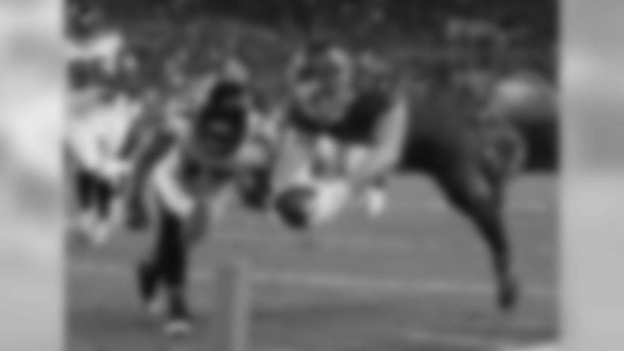 84 TE Cameron Brate