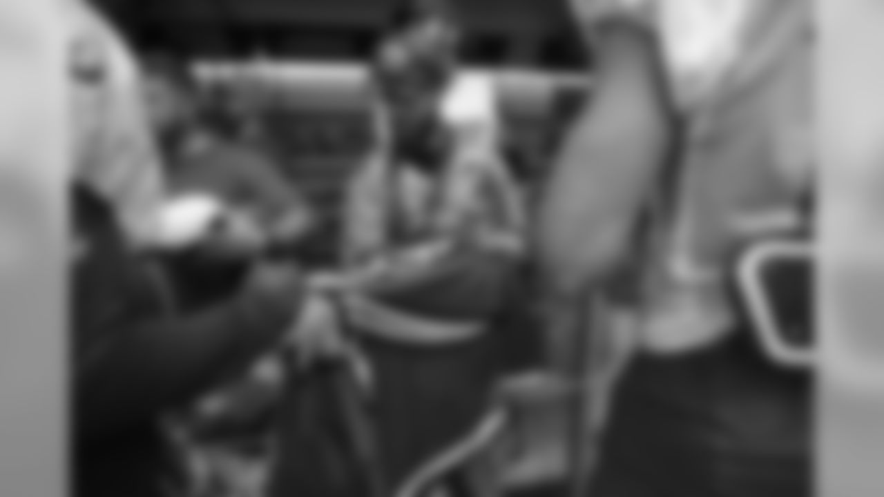 190805_TR_TrainingCamp9_fans067