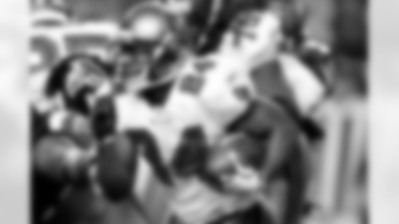 24 RB Carnell Williams rushed for 59 yards in the game
