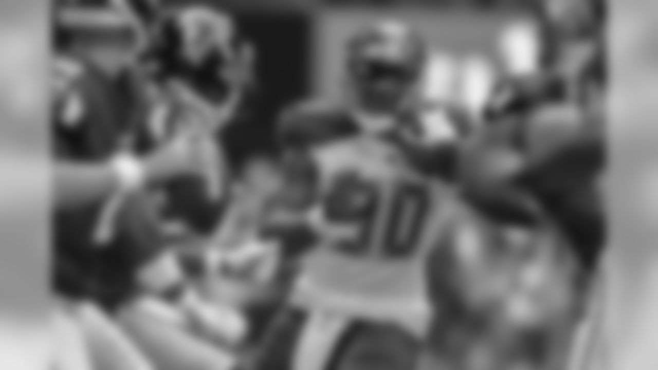 DE Jason Pierre-Paul, No. 90
