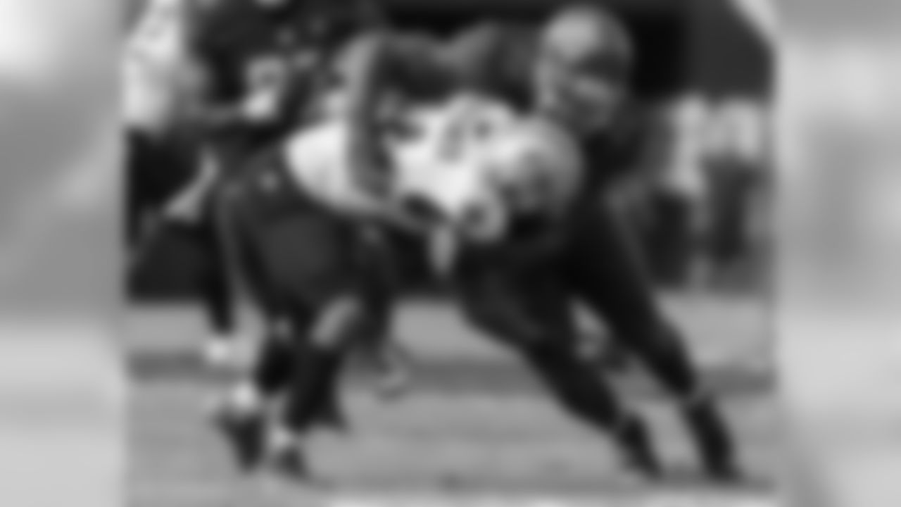 DT Tony McDaniel