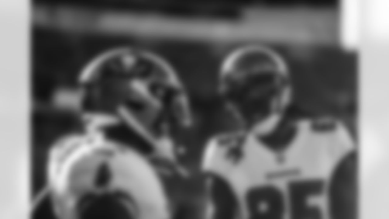 Bucs vs Titans