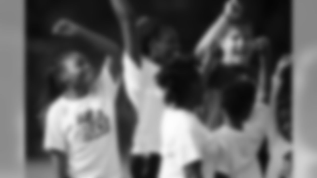 190112_KZ_JrBucsGirlsFlag_0035