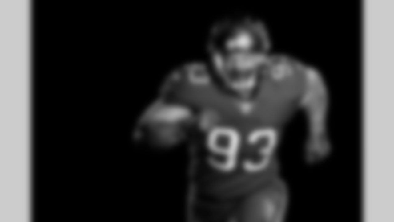 TAMPA, FL - June 07, 2021 - Defensive Tackle Ndamukong Suh #93 of the Tampa Bay Buccaneers during 2021 Asset Shoot. Photo By Kyle Zedaker/Tampa Bay Buccaneers
