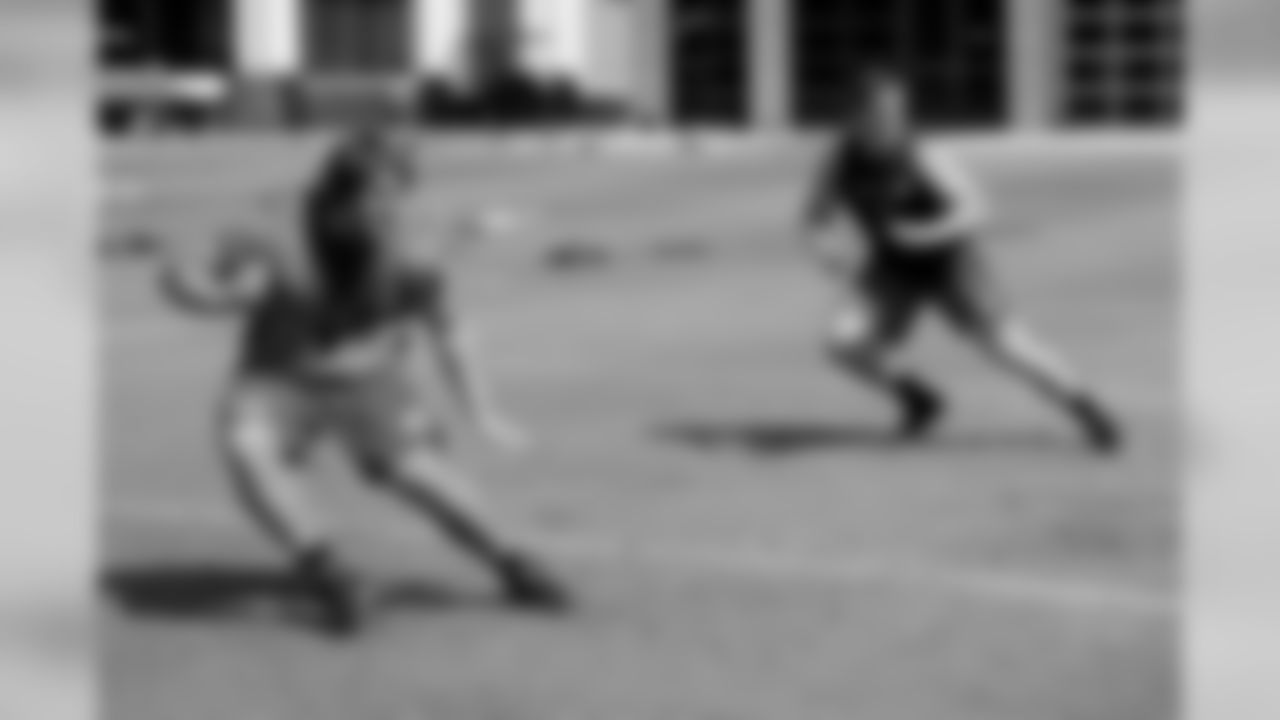 74 G Ali Marpet & #73 G J.R. Sweezy