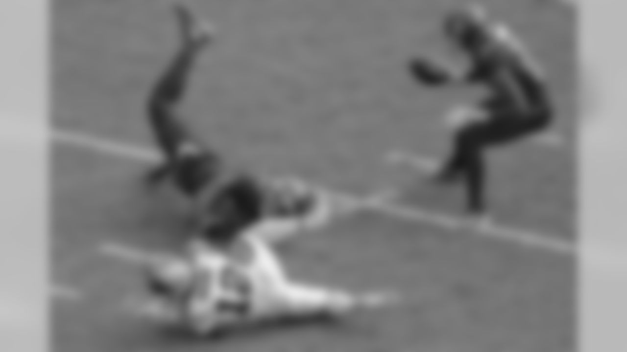 181202_MC_Panthers_Bucs_0907