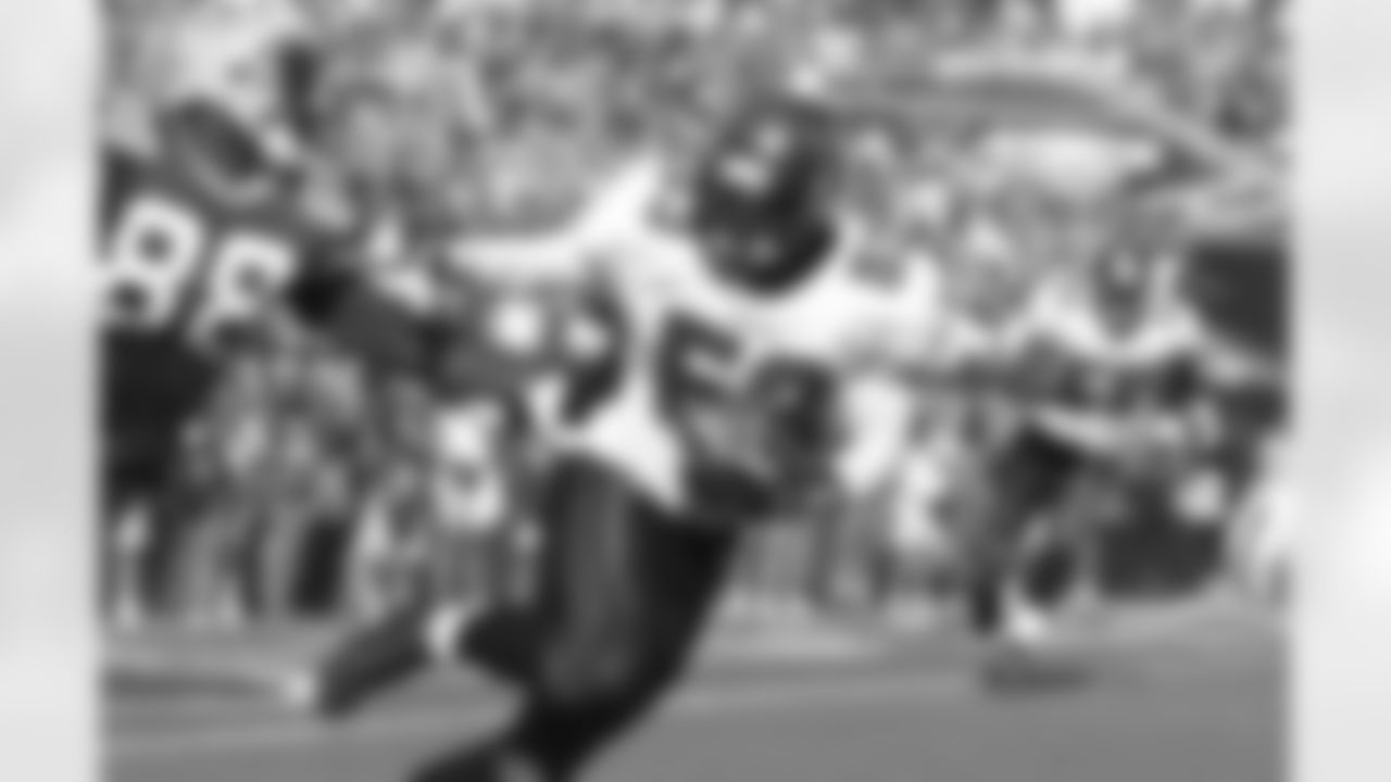 Early in the 2nd quarter of a scoreless game, Shelton Quarles jumped in front of the Brett Favre pass and took it to the house, 98 yards for the Buccaneers first score of the game. The Bucs won the game, 14-10.