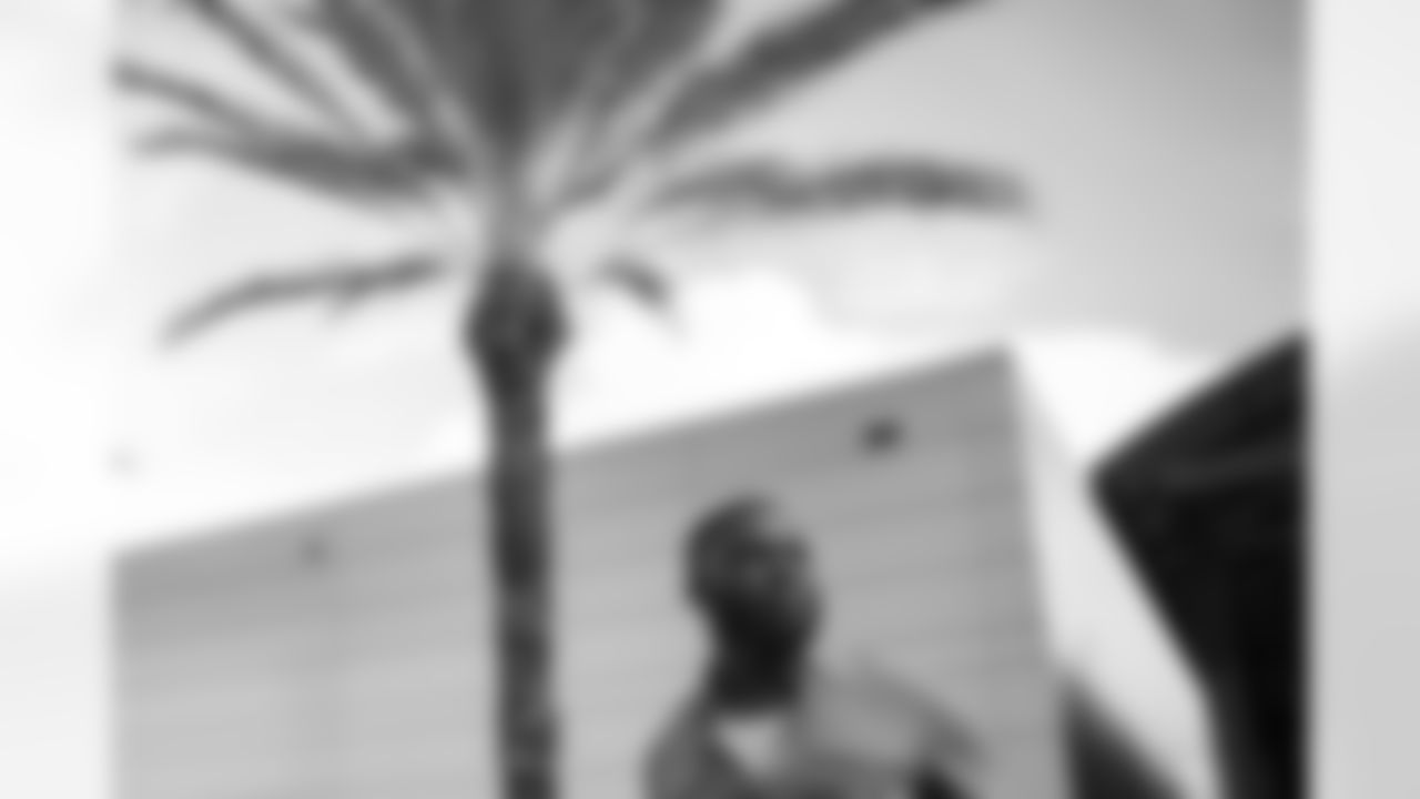 180814_KZ_Bucs_Titans_Travel_0028
