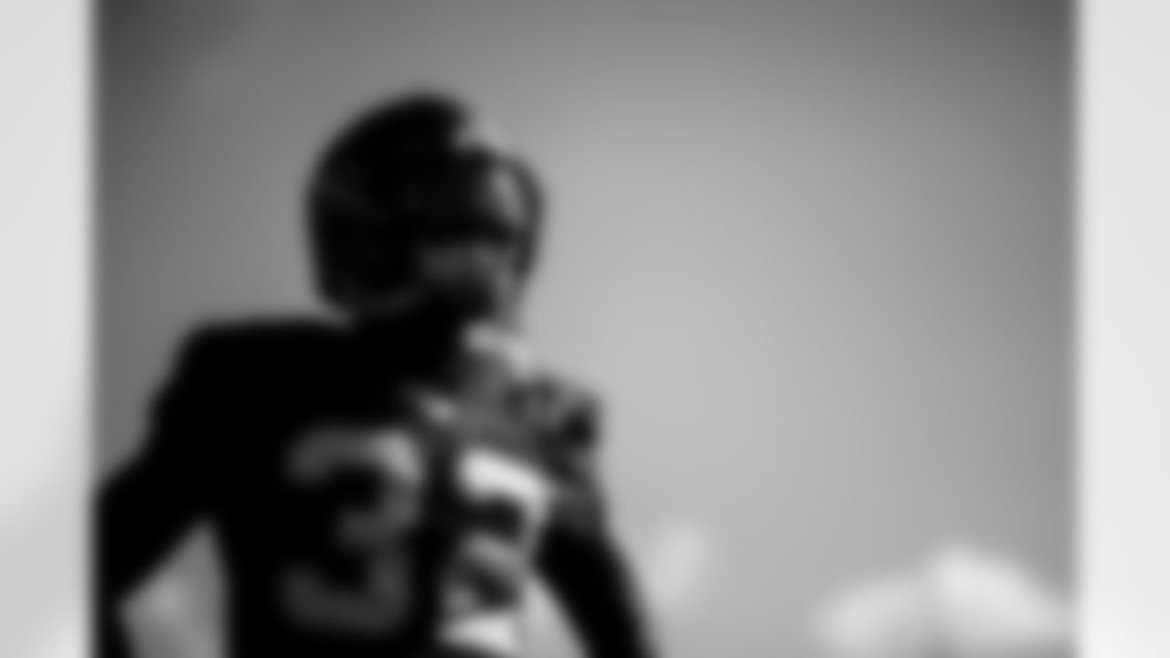 TAMPA, FL - OCTOBER 15, 2020 - Safety Mike Edwards #32 of the Tampa Bay Buccaneers during practice at AdventHealth Training Center. Photo By Kyle Zedaker/Tampa Bay Buccaneers