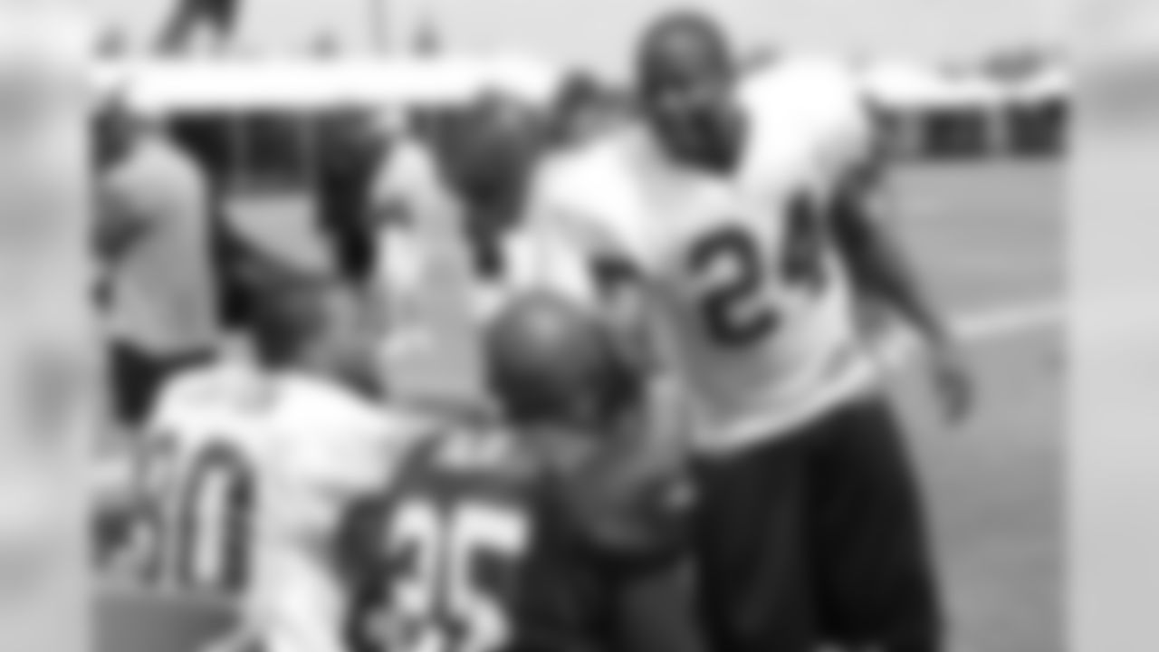 2010-Training-Camp-Day-9