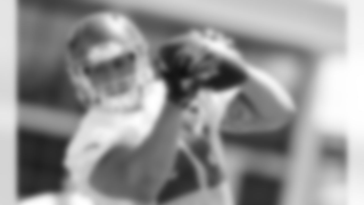 TE Danny Vitale