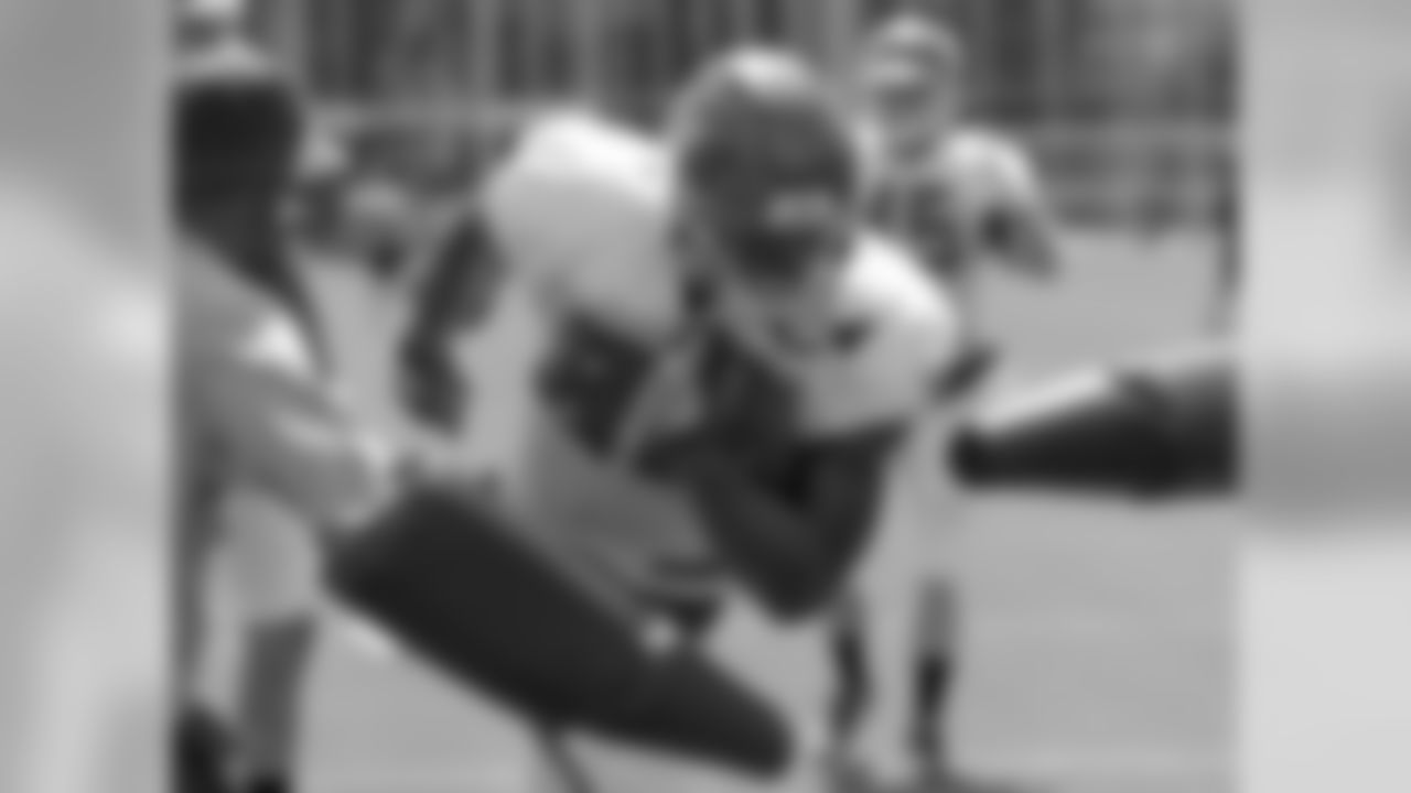 TE O.J. Howard