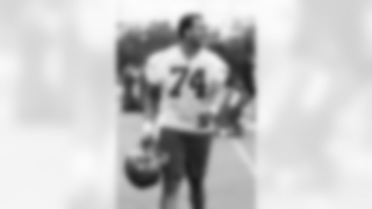 TAMPA, FL - May 13, 2023 - Center Eric Douglas #74 of the Tampa Bay Buccaneers during 2023 Rookie Mini Camp at AdventHealth Training Center. Photo By Kyle Zedaker/Tampa Bay Buccaneers