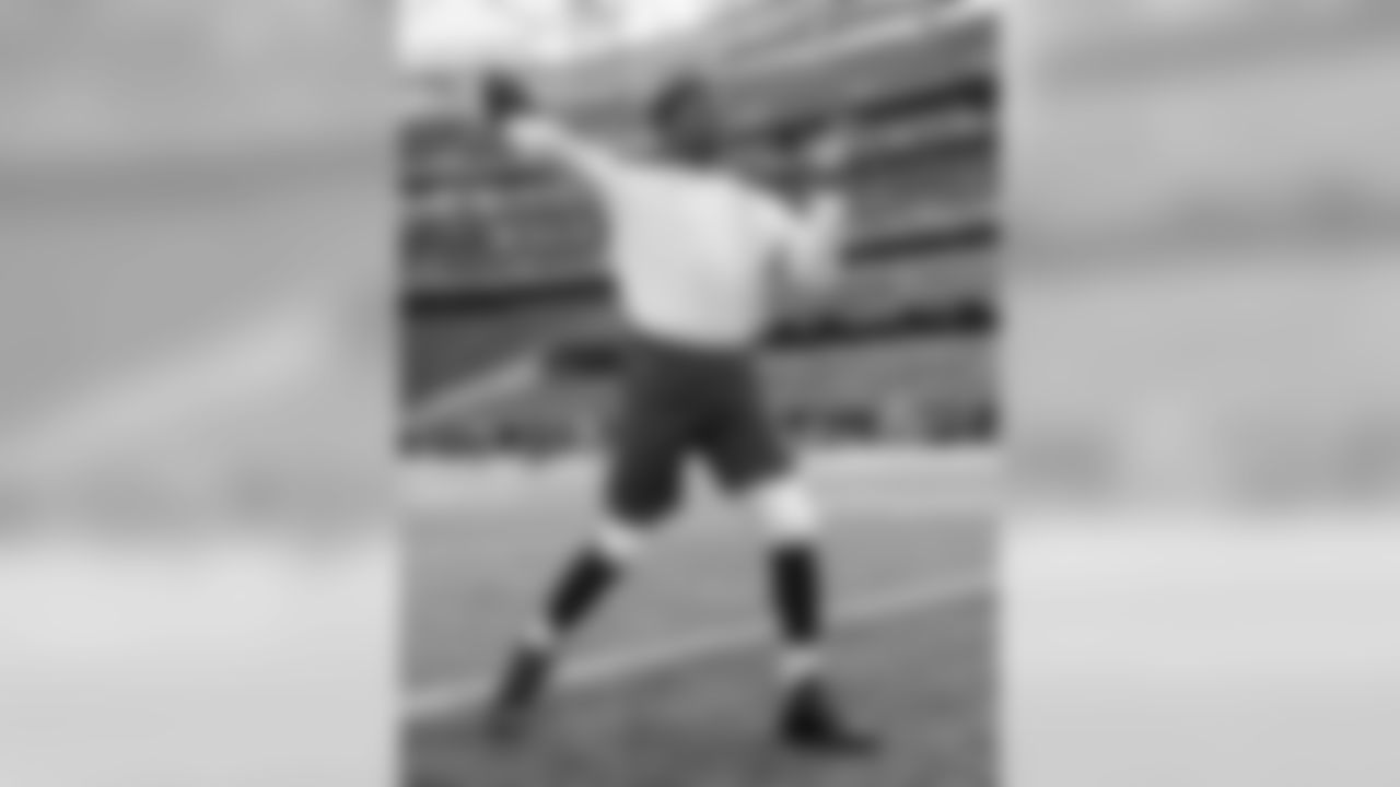 QB Jameis Winston