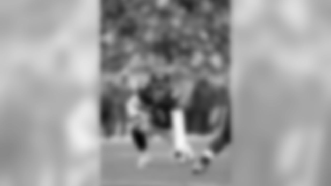 Jared Allen - DE #69