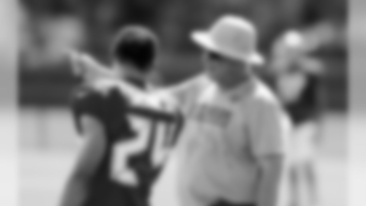 24 CB Brent Grimes and Defensive Coordinator Mike Smith