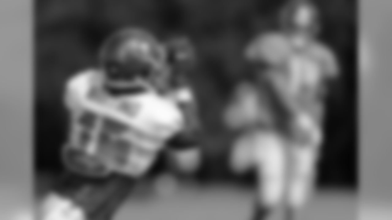 WR Freddie Martino