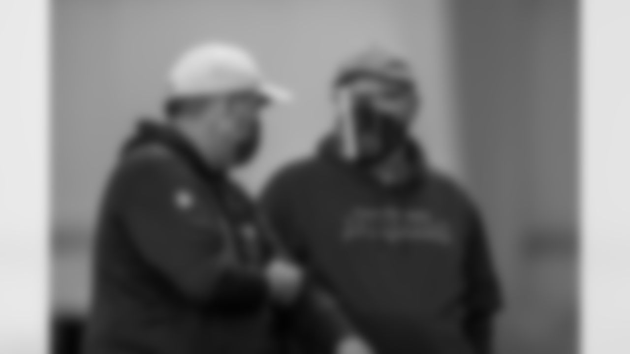 TAMPA, FL- DECEMBER 18, 2020 - General Manager Jason Licht and Head Coach Bruce Arians of the Tampa Bay Buccaneers during practice at AdventHealth Training Center. Photo By Tori Richman/Tampa Bay Buccaneers