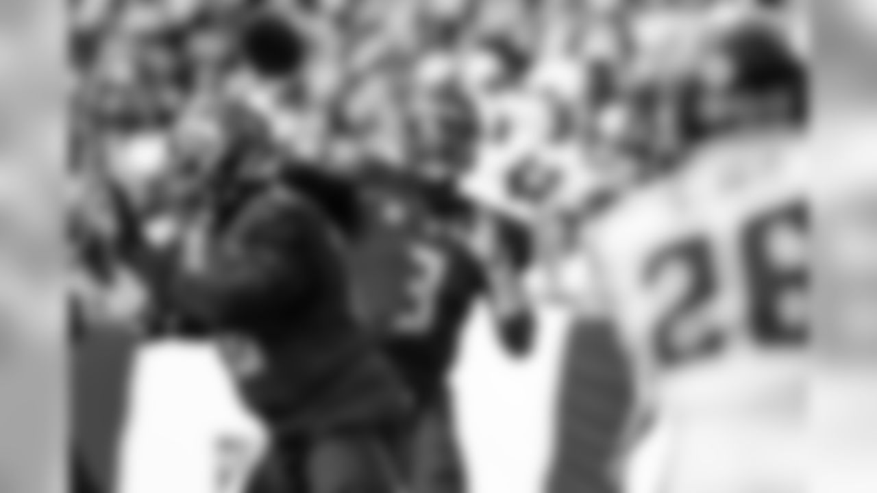 191229_JP_Falcons_Bucs_0530
