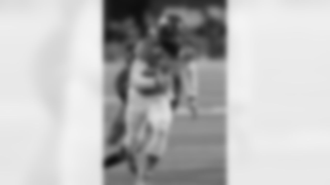 15 WR Josh Huff, Oregon