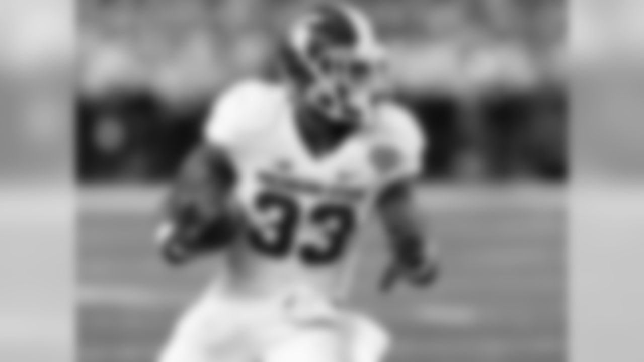 RB (5-11, 206)