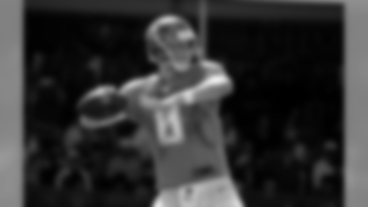 QB Mike Glennon