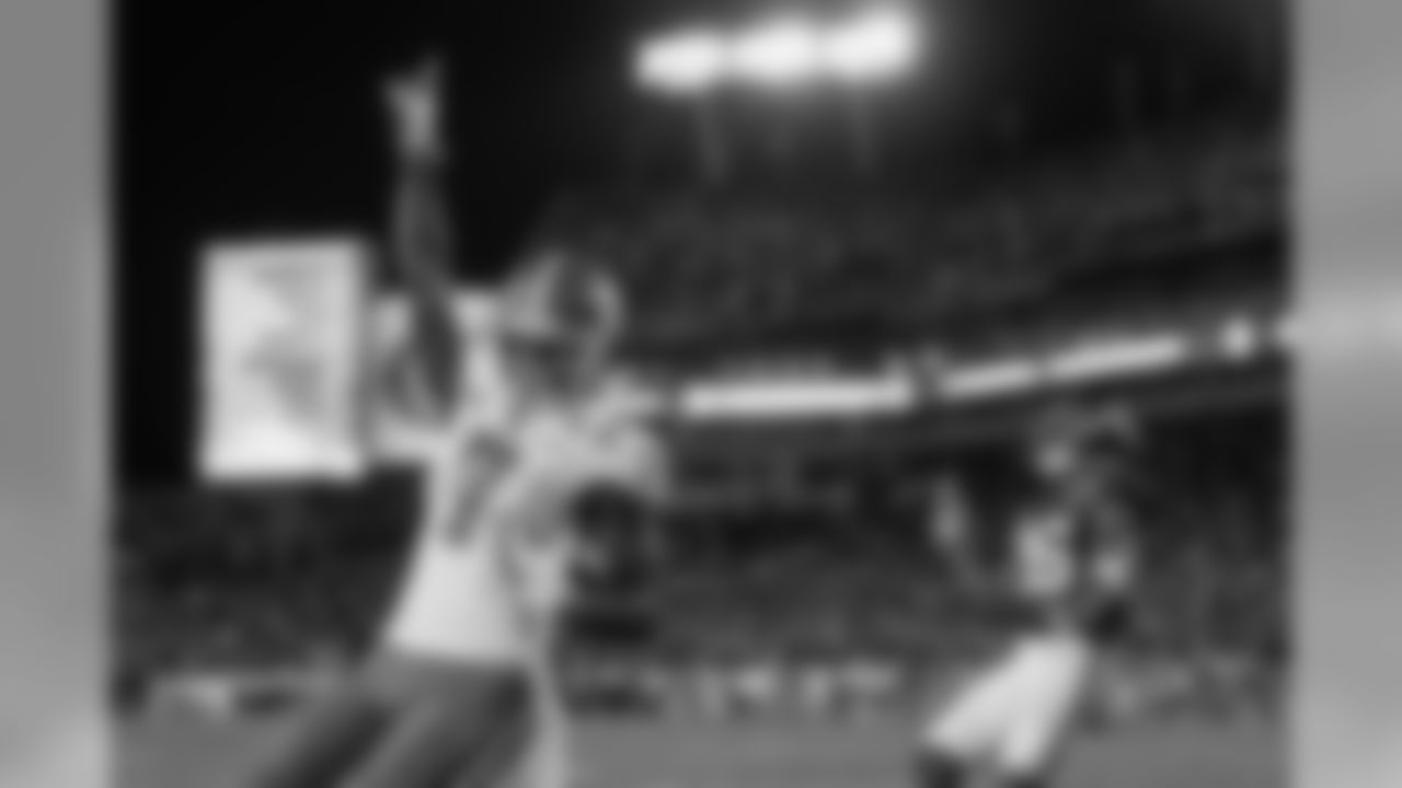 Bills - Mike Williams - WR, Clemson
