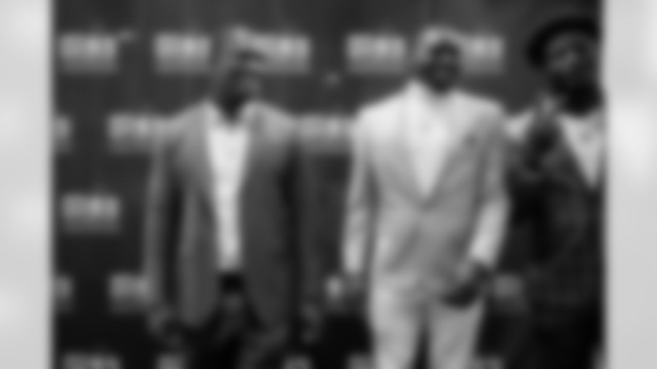 TAMPA, FL - October 17, 2022 - Inside Linebacker Devin White #45, Cornerback Jamel Dean #35, and Inside Linebacker Olakunle Fatukasi #53 of the Tampa Bay Buccaneers during the Get Live 45 gala. Photo By Kyle Zedaker/Tampa Bay Buccaneers