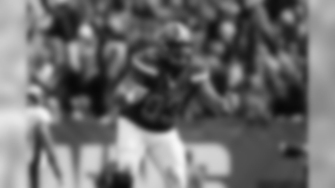 67 DT John Hughes III