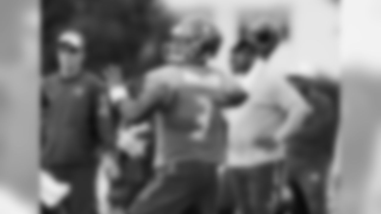 QB Jameis Winston