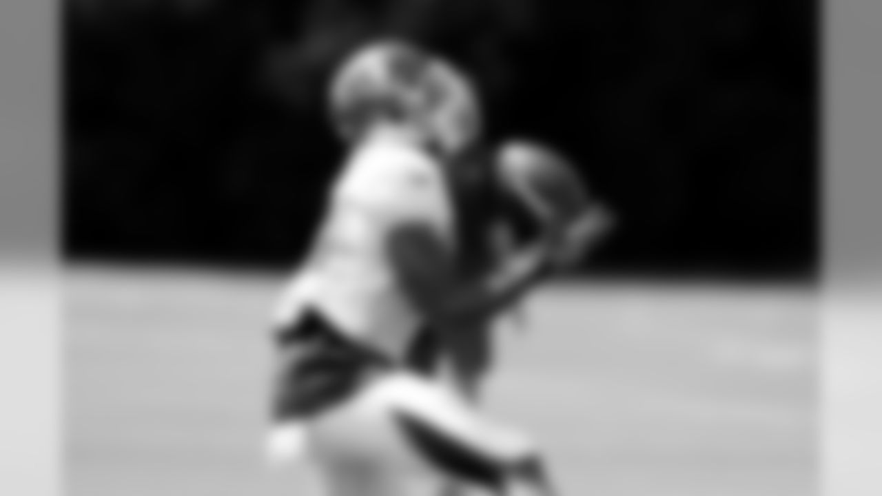 10 WR Cecil Shorts