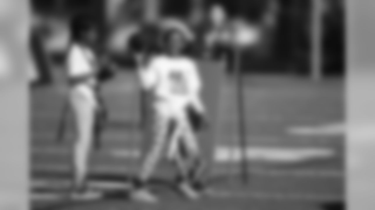 190112_KZ_JrBucsGirlsFlag_0062