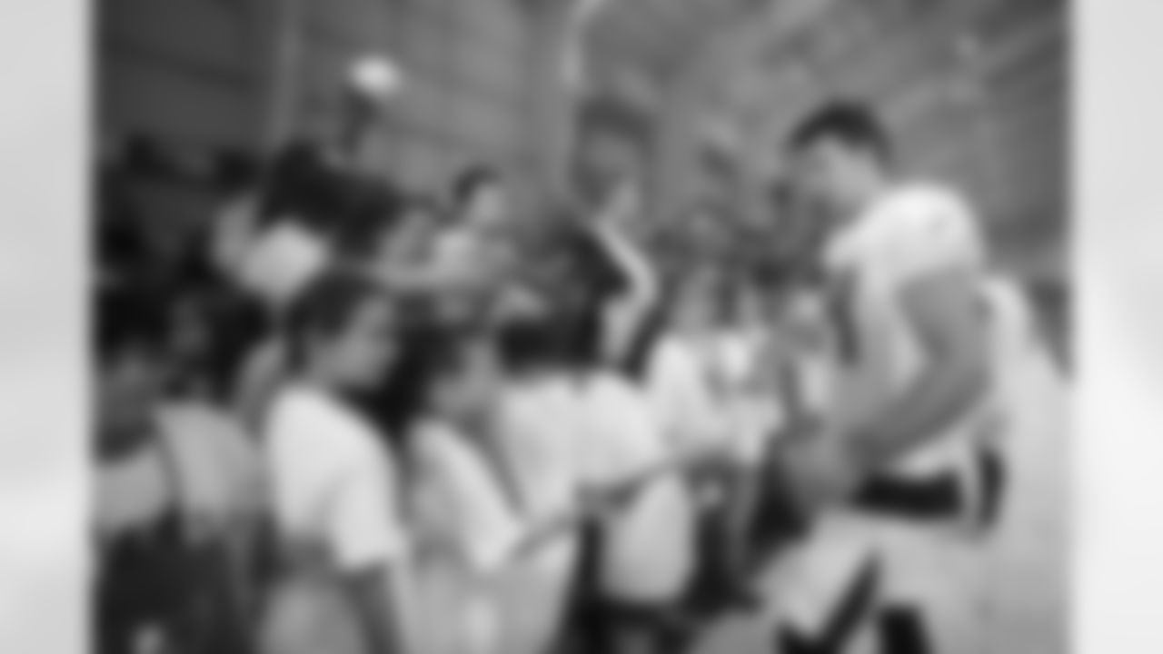 180822_KZ_TrainingCamp_Fans_Practice18_0040