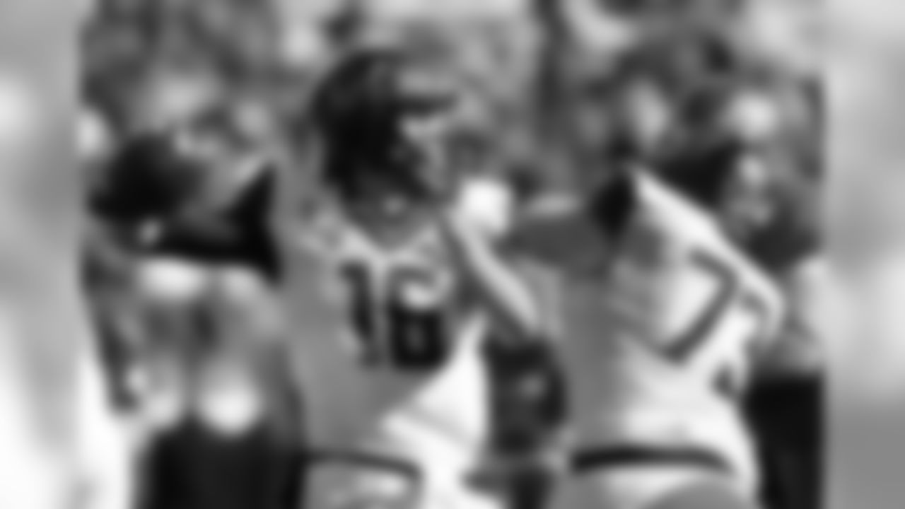Cleveland Browns: Jared Goff, QB, California