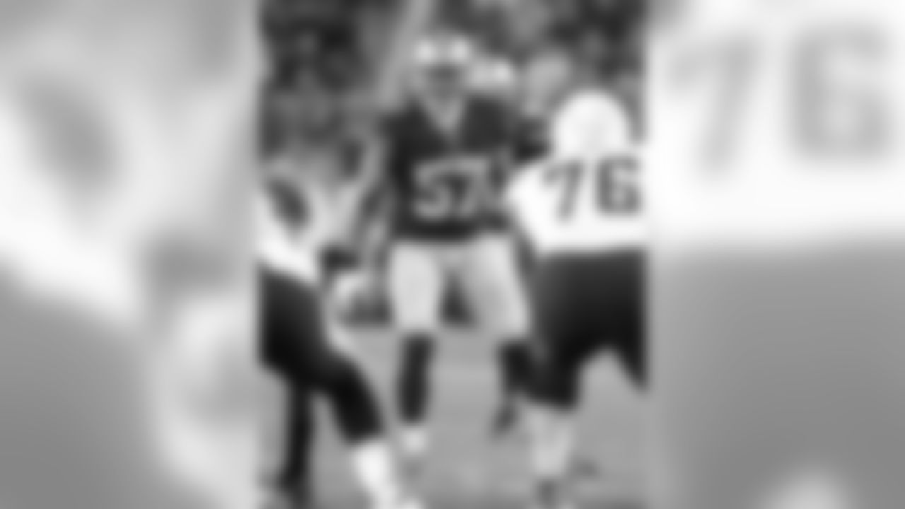 SF - ILB Michael Wilhoite