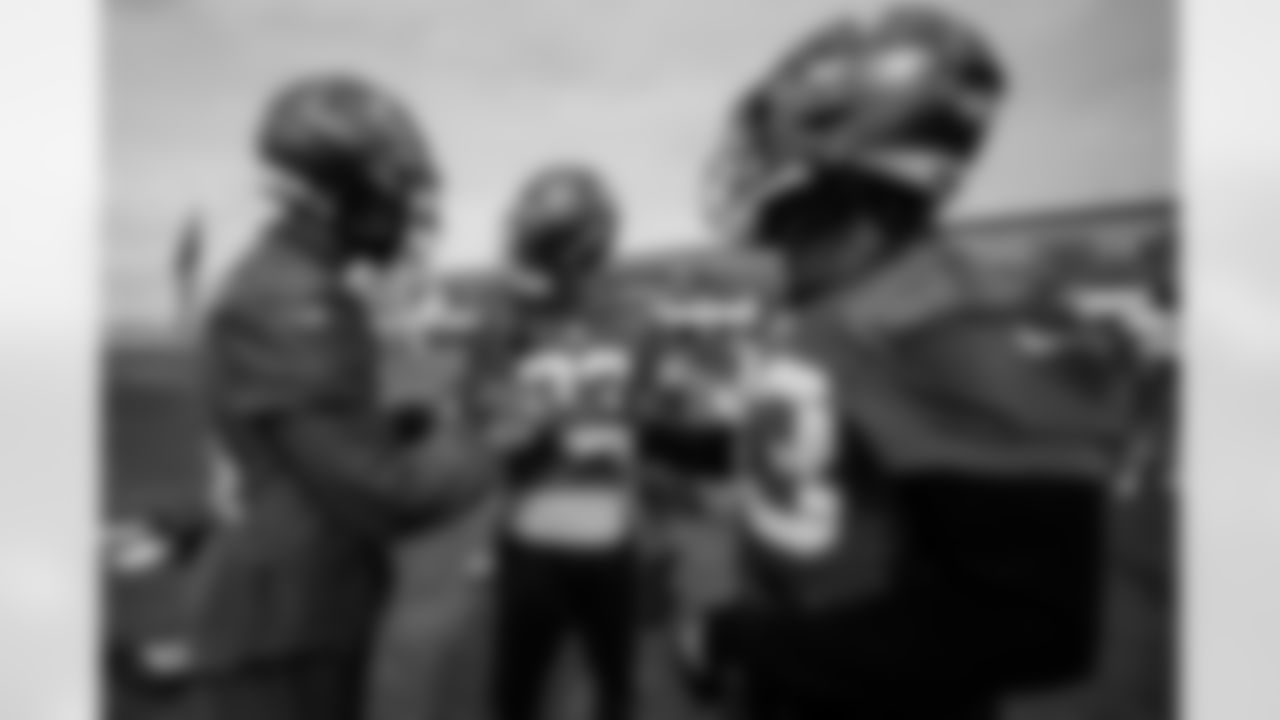 TAMPA, FL - January 21, 2022 - Cornerback Carlton Davis #24, Cornerback Sean Murphy-Bunting #23, and Safety Jordan Whitehead #33 of the Tampa Bay Buccaneers during practice at AdventHealth Training Center. Photo By Kyle Zedaker/Tampa Bay Buccaneers