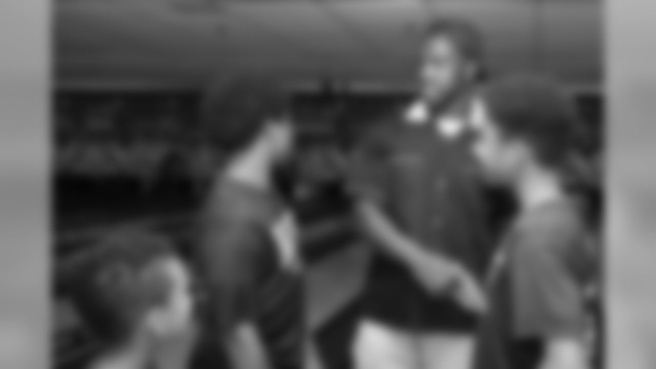 191118_KZ_LavonteBowling_021