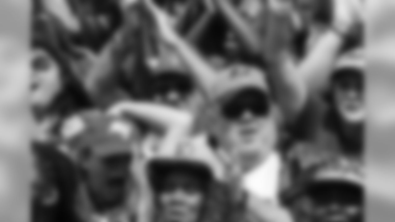 TAMPA, FL - AUGUST 28, 2018 - Fans during a fan photoshoot at Raymond James Stadium in Tampa, FL. Photo By Kyle Zedaker/Tampa Bay Buccaneers