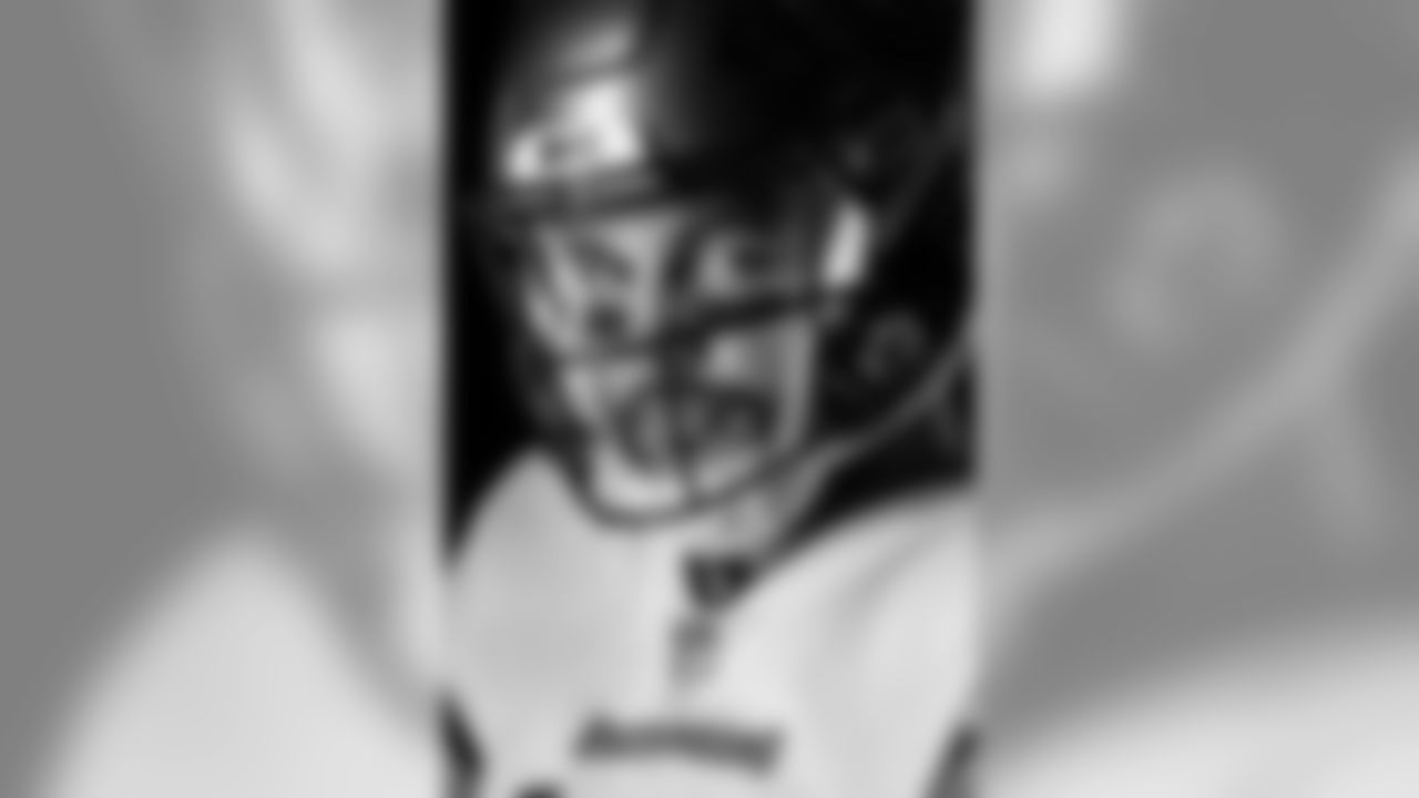 TAMPA, FL - MAY 27, 2020 - Wide Receiver Mike Evans #13 of the Tampa Bay Buccaneers during an asset shoot. Photo by Kyle Zedaker/Tampa Bay Buccaneers