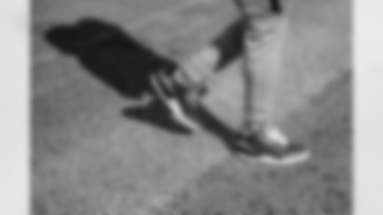 TAMPA, FL - NOVEMBER 14, 2020 - Running Back Ke'Shawn Vaughn #30 of the Tampa Bay Buccaneers' sneakers as he departs before the game between the Tampa Bay Buccaneers and Carolina Panthers. Photo By Kyle Zedaker/Tampa Bay Buccaneers