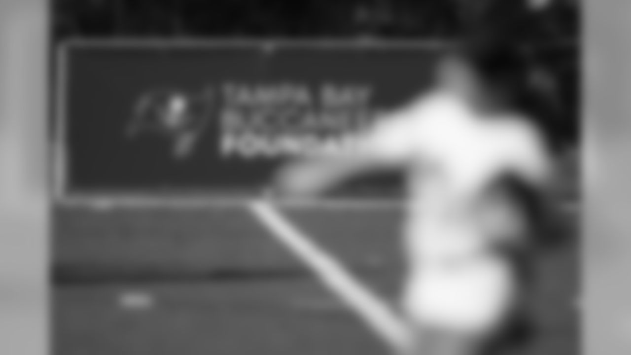 190112_KZ_JrBucsGirlsFlag_0054