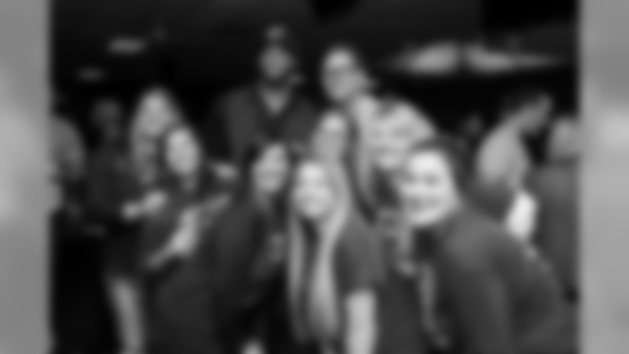191209_KZ_EvansCatchForChristmas_0021
